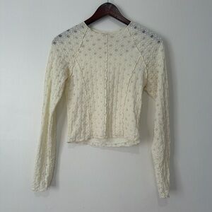 Cream Lace Long-Sleeve Fitted Crop Top